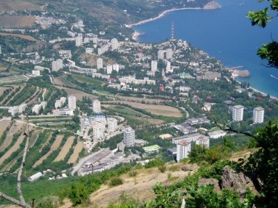 60. Вид на санаторий с Аю-Дага