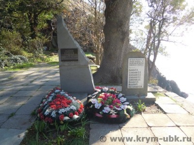 53. Памятник Герою войны Николаю Шихову и воинам-жителям Утёса