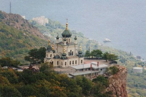Церковь Воскресения Христова в Форосе